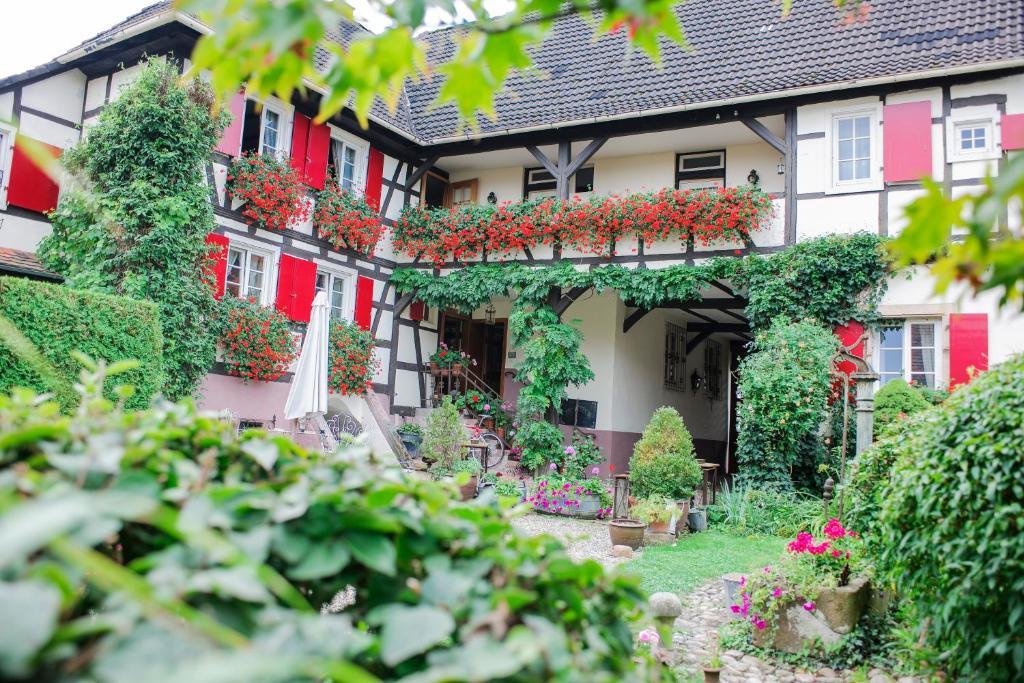 Hotel De Charme 'Zum Schiff' Iffezheim Exteriér fotografie